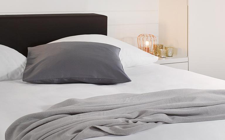boxspring bed 140x200